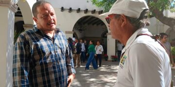 “Uno de los temas prioritarios es la salud, de ahí la importancia de que los apoyos en este rubro no se detengan”, señala el I regidor Rogelio Tornero Carrillo