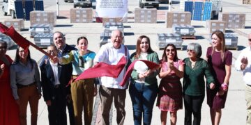 Entrega Gobernador VCC, Equipos fotovoltaicos a familias de los 5 Municipios