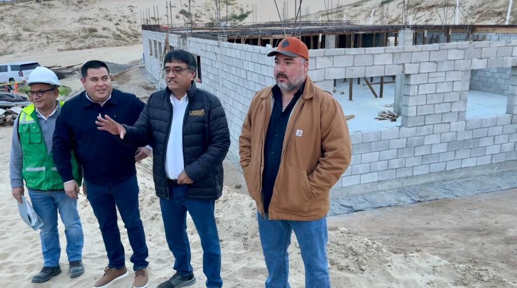 “Construcción de segunda desaladora, va en tiempo y forma”: Oscar Leggs Castro