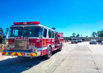 OOMSAPAS Los Cabos, entregó cheques por $552 mil 748.86 pesos para la Benemérita Cruz Roja Mexicana sección Los Cabos; $276 mil 375.10 pesos para el Patronato del Cuerpo de Bomberos de Cabo San Lucas y $276 mil 373.83 pesos para el Cuerpo de Bomberos de San José del Cabo