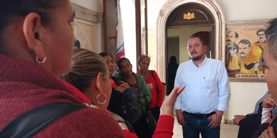 Regidor Rogelio Tornero Carrillo, afirmó en que es una instrucción del alcalde Oscar Leggs Castro, brindar atención de calidad a la ciudadanía, para continuar siendo el característico Gobierno con sentido humano