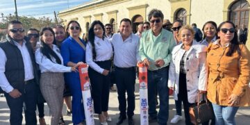 “Estamos dándole el reconocimiento a los compañeros, a su familia, y queda la muestra de un Gobierno con sentido humano reflejado en reconocer lo más valioso que tiene este Organismo que es su personal”: Ismael Rodríguez Piña