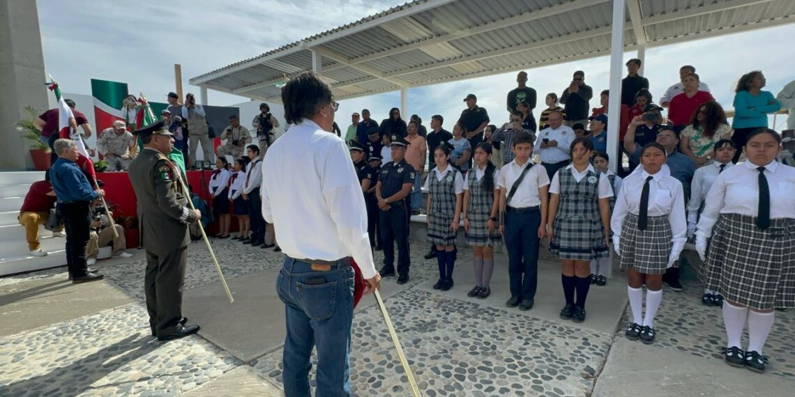 Conmemora Los Cabos “Día Nacional de La Bandera”