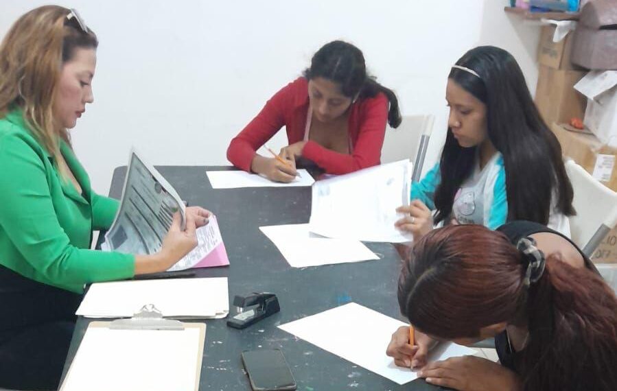 PAMAR del Sistema Municipal DIF Los Cabos continúa brindando las pláticas semanales a madres adolescentes, así como dotándoles de leche y pañales para sus bebés