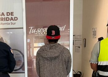 Atrapan a Prófugo de la Justicia, en el Aeropuerto de San José del Cabo