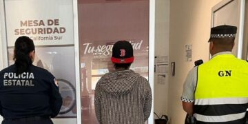 Atrapan a Prófugo de la Justicia, en el Aeropuerto de San José del Cabo