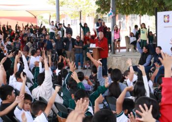 Encabeza gobernador VMCC Programa de Mejoramiento de Imagen en Escuelas Públicas