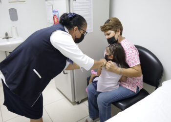 Concluye en Marzo Campaña de Vacunación Contra Influenza 2023-2024