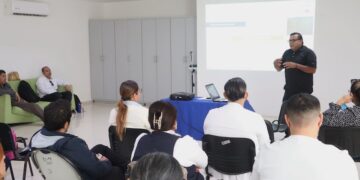 Personal de Secretaría de Salud Recibe Capacitación de Prevención del Acoso