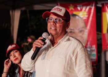 La unión de esfuerzos permitirá abatir rezago en Vista Hermosa: Luis Armando Diaz