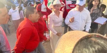 Doctor Ernesto Ibarra, Promete Regularizar Terrenos en Caribe Bajo e Invertir 100 mdp, en infraestructura