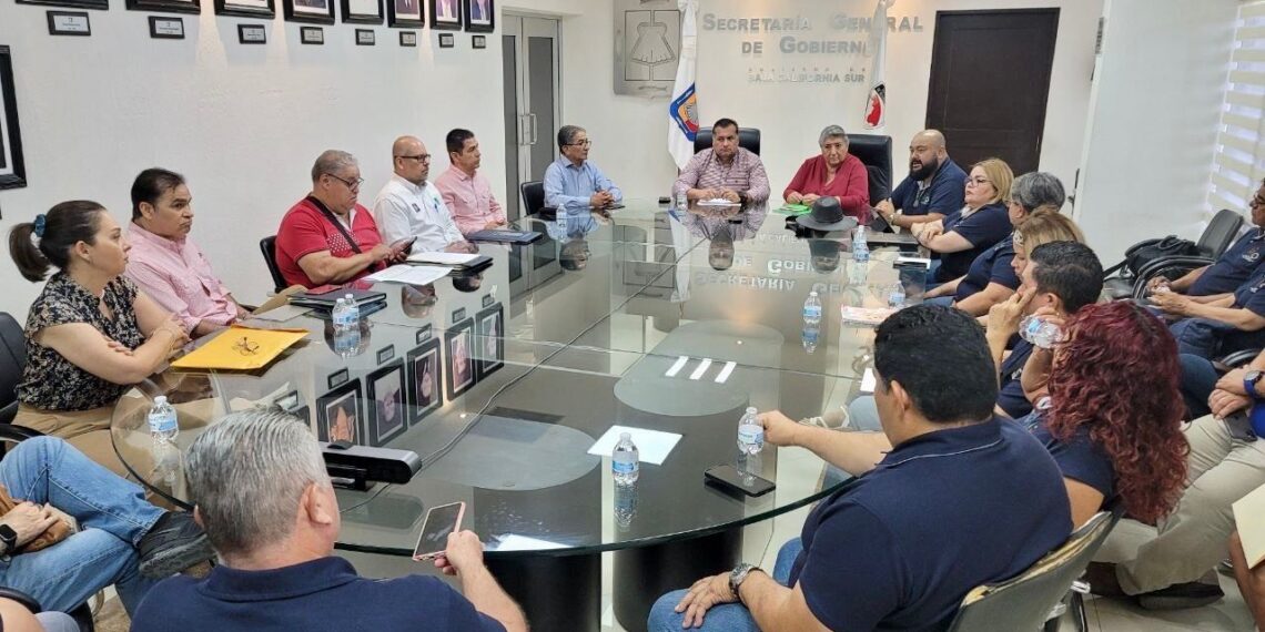 Mantiene Gobierno de BCS Mesa de Diálogo con Representantes del Sindicato de Bachilleres