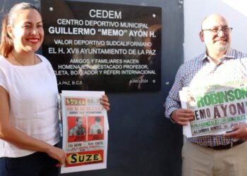 Develan placa en honor al boxeador Guillermo “Memo” Ayón en el CEDEM