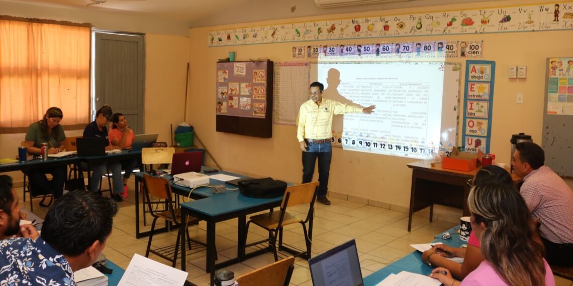 Participan más de 8 mil Docentes en la Última Sesión de Consejo Técnico del Ciclo 2023-2024