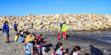 Centro Comunitario y Zofemat se unen para crear conciencia ambiental en niños de la comunidad