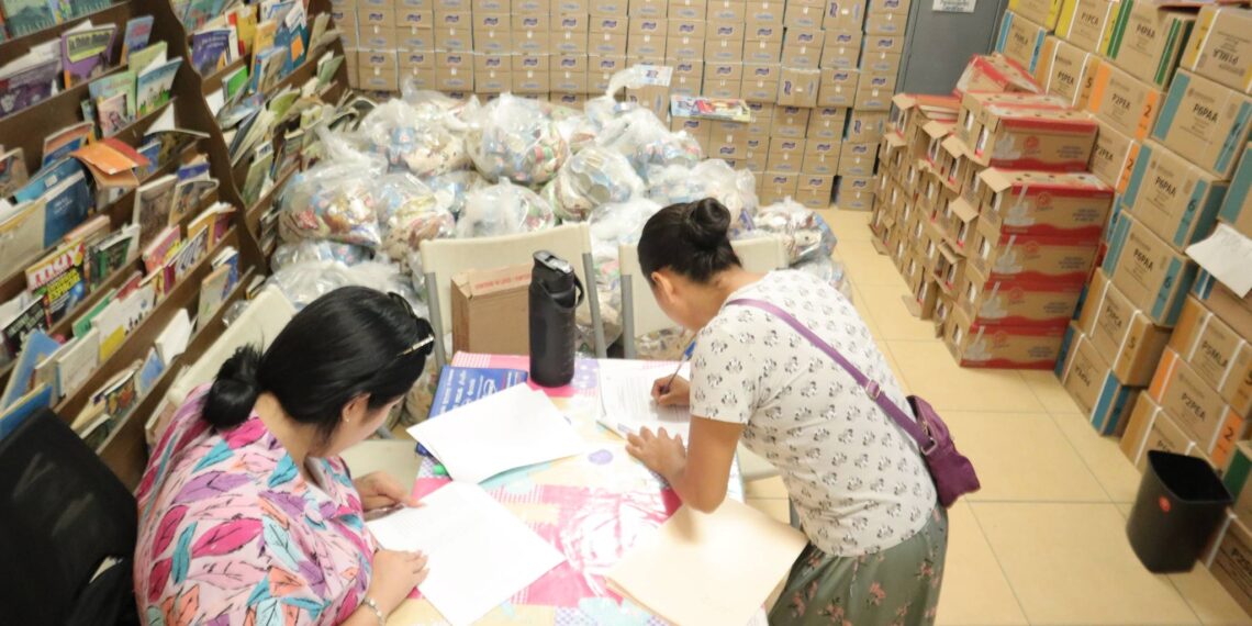 SMDIF Los Cabos, a través del Programa de Desayunos Escolares, Entregan apoyos alimentarios en beneficio de niñas y niños de educación básica