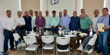 Soriana y Costco, Firman Carta Compromiso y el Depósito de fianza equivalente  al costo de puente peatonal frente a sus tiendas, sobre la carretera  SJC-CSL