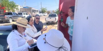 Dan inicio las brigadas de saneamiento e informativas casa por casa para prevenir la hepatitis en el municipio de Los Cabos
