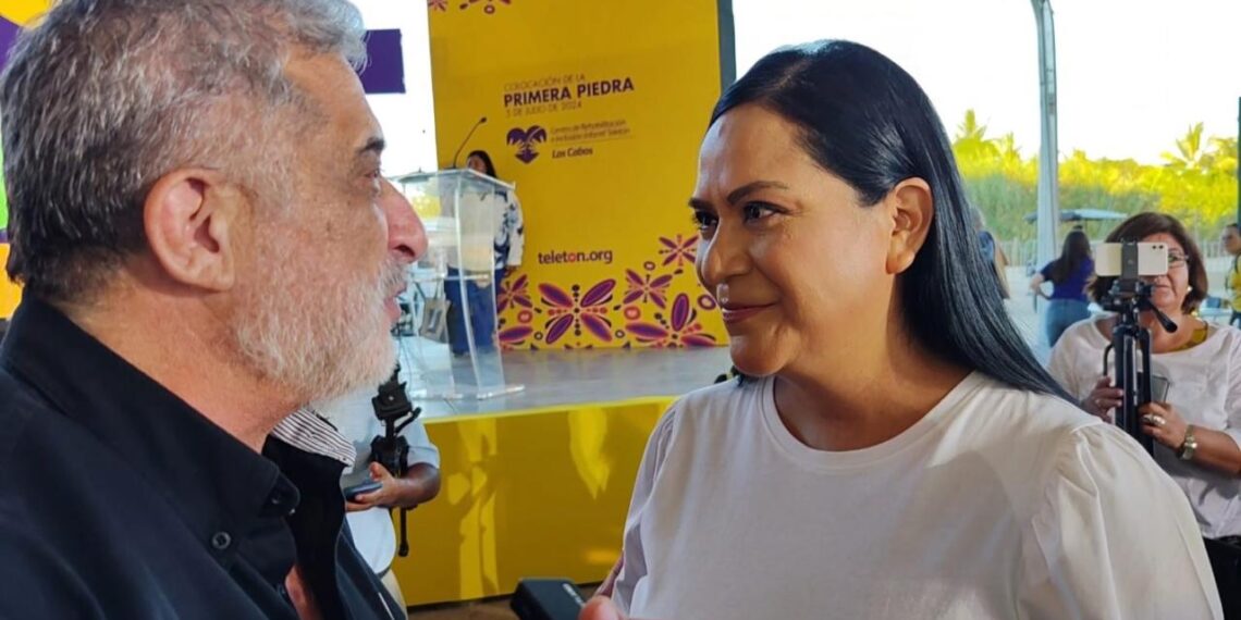 Asiste Titular de ISIPD a Ceremonia de Colocación de Primera Piedra del CRIT Los Cabos