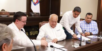 Formalizan Gobierno del Estado de BCS y FONATUR, Escrituras de Propiedad de Bienes Donados