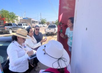 OOMSAPAS Los Cabos y COEPRIS continúan con las brigadas casa por casa para la prevención de enfermedades