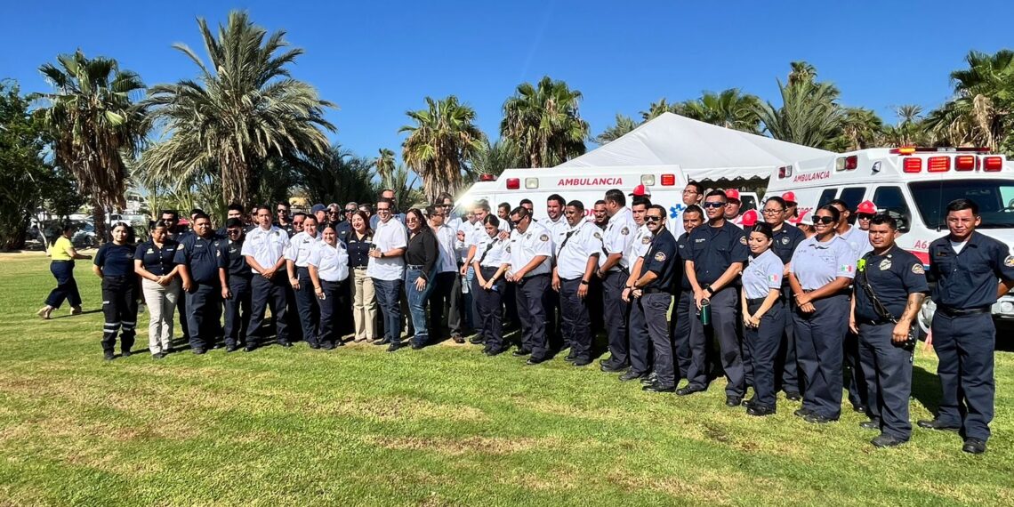 Grupo Questro entrega donativo de tres unidades prehospitalarias al Departamento de Bomberos de San José del Cabo