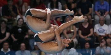 Kevin Berlín y Randal Willars acechan el  podio en los clavados de París 2024