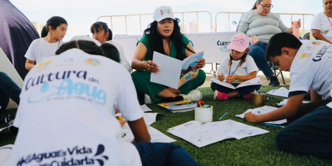 Se clausura de curso de verano 2024 de OOMSAPAS Los Cabos con visita a la planta desalinizadora y entrega de reconocimientos a niños y niñas