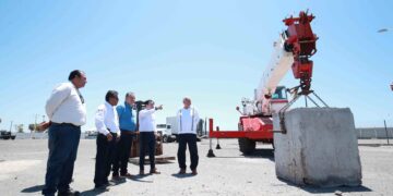 Supervisa VMCC Reemplazo de Luminarias Fotovoltaicas en Puerto San Carlos