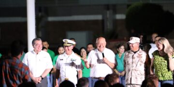 Enciende VMCC Iluminación Alusiva a las Festividades de Septiembre en BCS