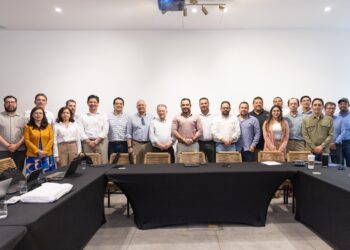 Gobierno Municipal avanza en proyectos de la Desaladora 2 y las Mejoras Integrales de gestión