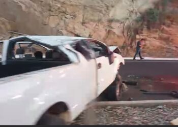 Camionetazo, deja 6 Lesionados; Guardia Nacional de Carreteras, Inicia Investigaciones