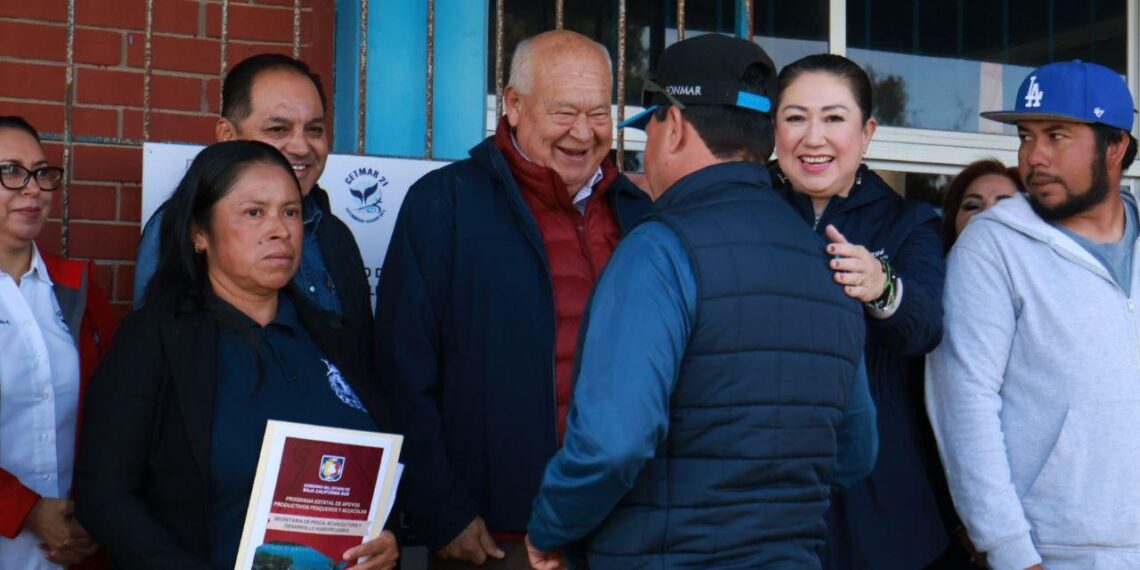 Encabeza Gobernador Entrega de Vivienda y Apoyos Productivos Pesqueros y Acuícolas en Mulegé