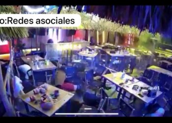 10 muertos y 13 heridos, saldo de Masacre en Bar de Querétaro