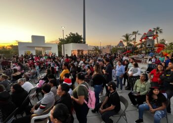 La Playa Centro Comunitario celebra una posada exitosa y cierra el año con 12 programas implementados