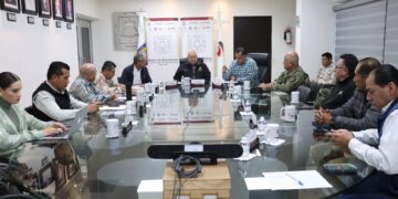 Estado y Federación Suman Esfuerzos Para Rehabilitar Carreteras en BCS: VMCC