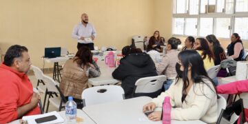 Analizan en IV sesión de Consejo Técnico estrategias para mejora continua del programa analítico