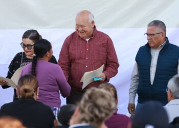 Fortalece el Gobierno del Estado y SEDIF a grupos prioritarios de Comondú