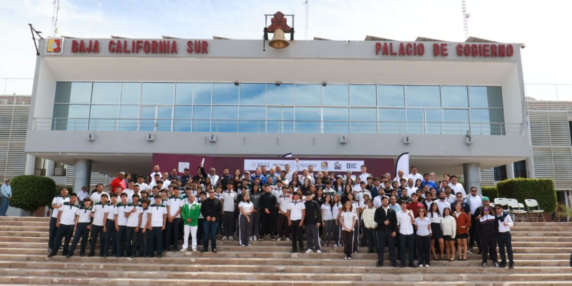 Baja California Sur se suma a la Clase Nacional de Boxeo; VMCC firma cinturón de la Paz