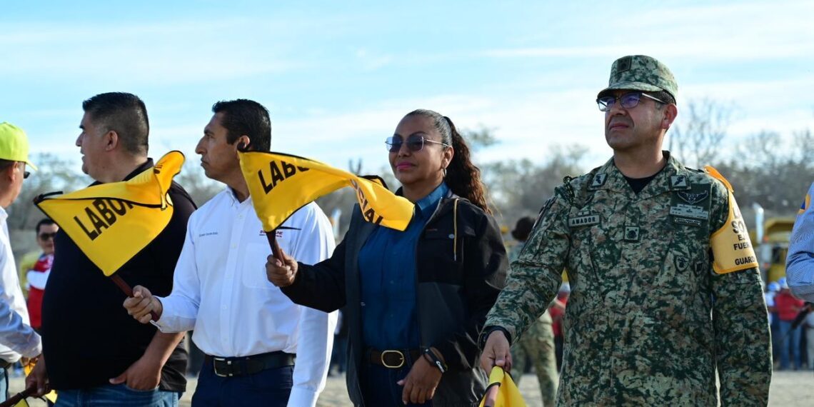 Realizan jornada de limpieza y atención social colonia Gastélum, en Cabo San Lucas