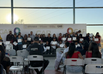 Premian a estudiantes que participaron en cortometrajes realizados en escuelas de la colonia La Pasión