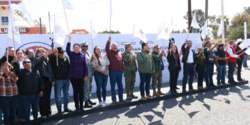 Da banderazo Víctor Castro al operativo de Semana Santa 2025 en Vizcaíno