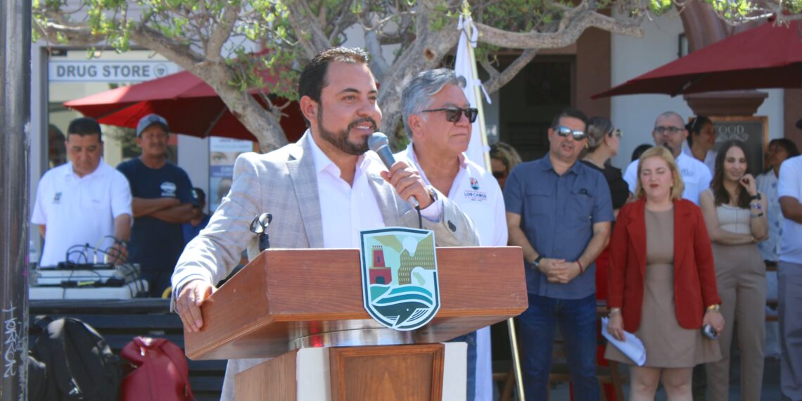 Reconoce alcalde Christian Agúndez esfuerzo y dedicación de las y los maestros