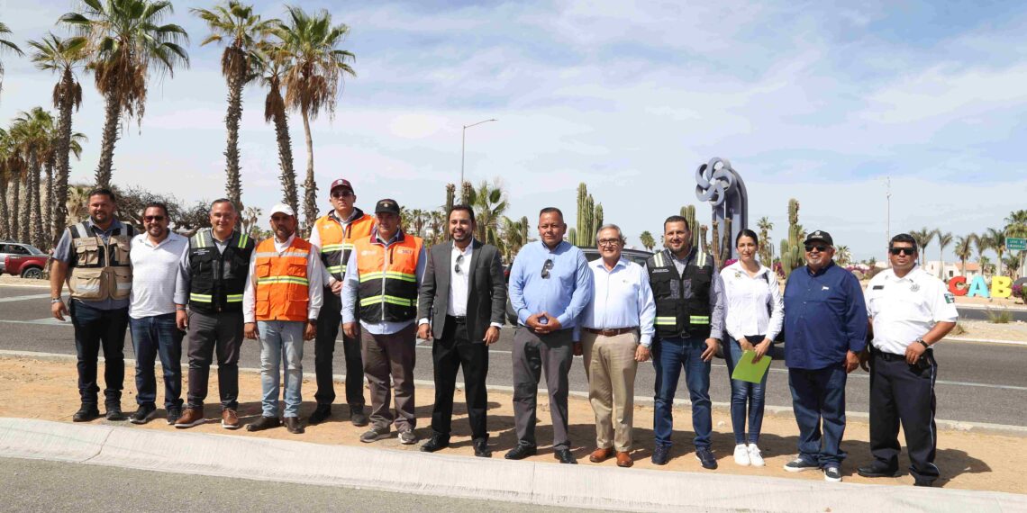 Realiza alcalde Christian Agúndez análisis técnico ante inicio de obras de paso a desnivel en glorieta de Fonatur