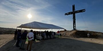 Celebran Día de la Santa Cruz en Puerto Los Cabos con emotiva ceremonia