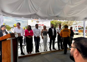 Grupo Questro y Puerto Los Cabos fortalecen a Bomberos de San José del Cabo con importante donativo