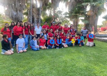 Fundación Questro celebra el Día del Estudiante reconociendo a sus becados por su destacado rendimiento académico