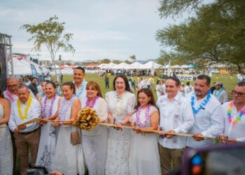 Alcaldesa de Mulegé “Acapara” los “Reflectores”, en “La Pazión por el Sabor”, en La Paz