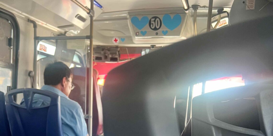 Transporte Urbano en Los Cabos: Entre enfrenones y mentadas; con Tarifa Más Cara del País