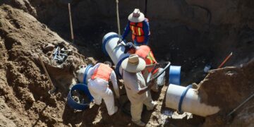 OOMSAPAS Atiende de Inmediato Fuga Detectada en Acueducto 1 en la Zona de la Glorieta Fonatur